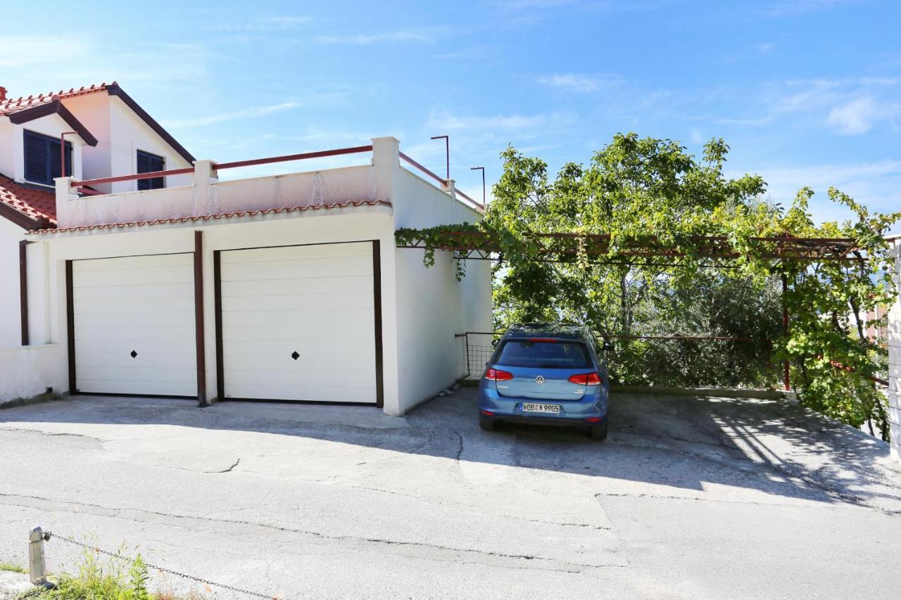 Apartments By The Sea Pisak, Omis - 1014 Esterno foto