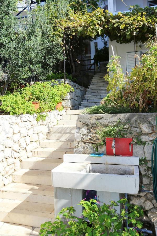 Apartments By The Sea Pisak, Omis - 1014 Esterno foto