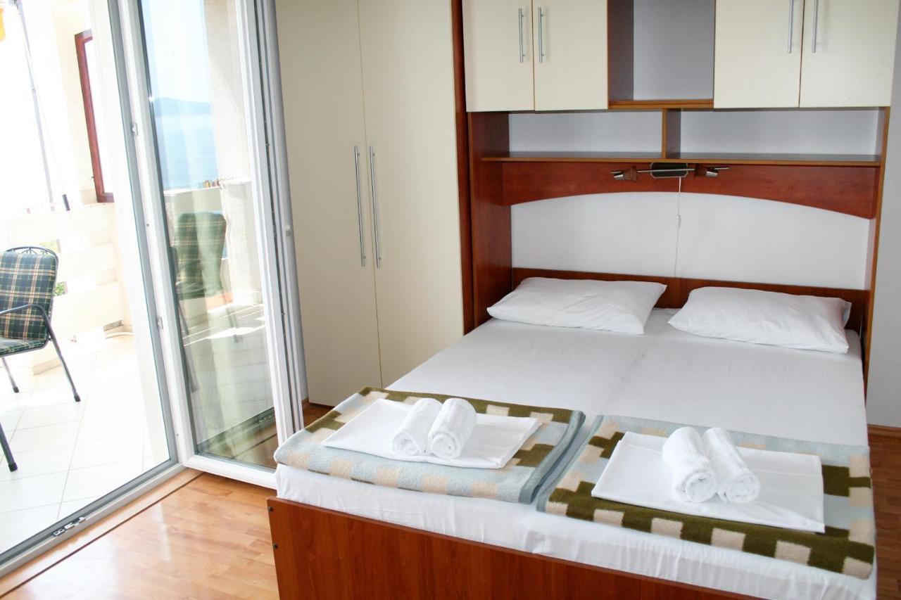 Apartments By The Sea Pisak, Omis - 1014 Esterno foto