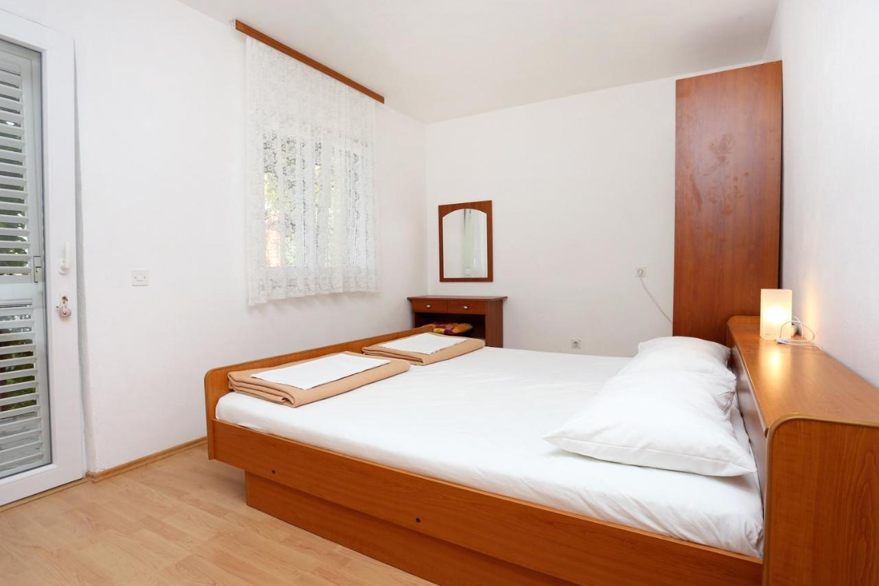 Apartments By The Sea Pisak, Omis - 1014 Esterno foto